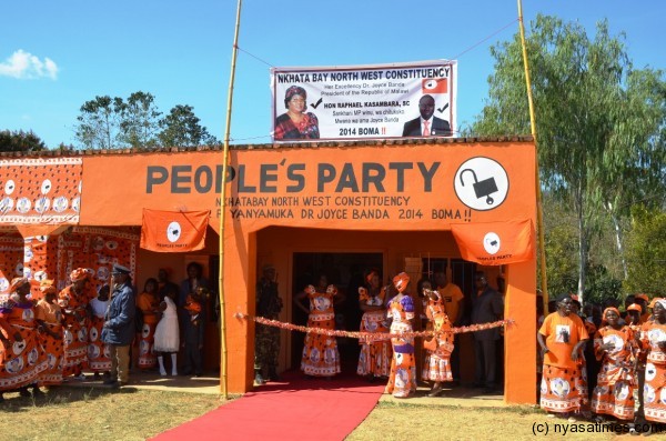 The President also officially opened the Nkhata Bay North West Constituency Office when she visited Nkhata Bay on Sunday