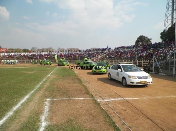 The convoy arrives at Civo Stadium, Pic Alex Mwazalumo