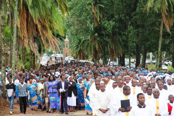 Thousands of Catholics came to grace the opening the door cereony...Photo Jeromy Kadewere.