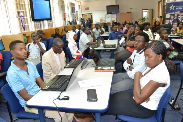Trainees at the Mass ICT Literacy Campaign by the National Library Service and United States Information Service at US Embassy in Lilongwe-(c) Abel Ikiloni, Mana