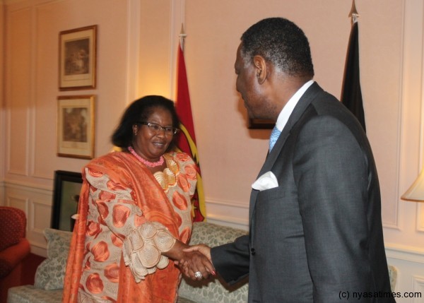 UNFPA Executive Director Babatunde Osotimehin meets with President Joyce Banda in New York-pic by Lisa Vintulla, Mana
