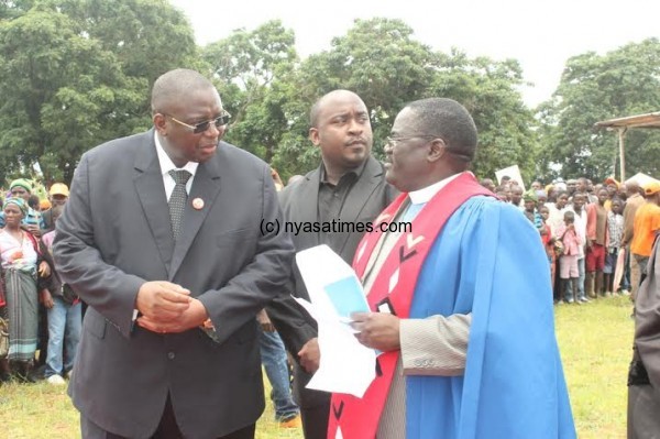 Vice President Khumbo Kachali, crown prince Mbelwa and Rev Dr Levi Nyondo at the memorial service of Inkosi Ya makosi Mbelwa in Mzimba-pic by Lisa Vintulla