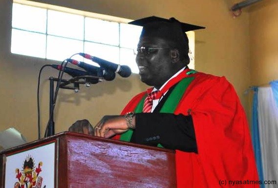Vice-President Khumbo Kachali speaking during Ekwendeni College of Nursing graduation ceremony, Pic by McCarthy Mwalwimba -MANA