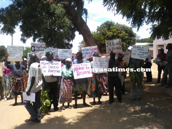 Villagers  hold protests