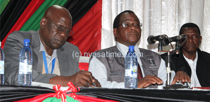 Commissioner Chinkwita Phiri (left) and  MEC chair Justice Maxon Mbendera:  Results out Friday
