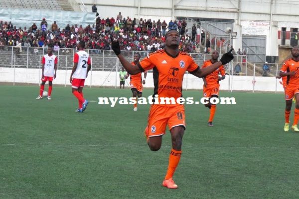 Wadabwa celebrates his goal
