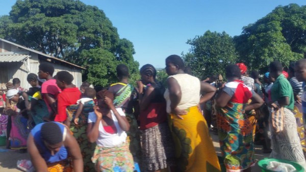 Women queue to buy maize at Zingwangwa Admarc depot