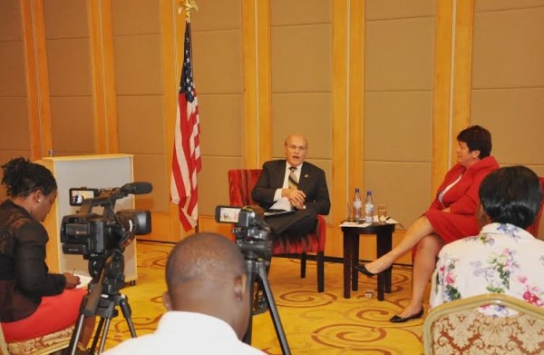 Zeimer and US Ambassador Virginia adressing the press in Lilongwe