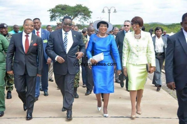 Trending: The Frist Couple witje VP Chilima and his spouse