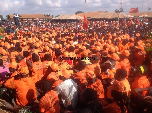 PP supporters at the Area 25 'development' rally by President Banda