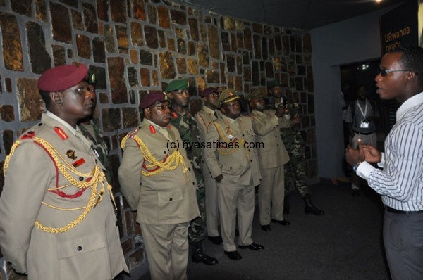 Malawi Defence Force delegation in Rwanda led by Major General Namangale