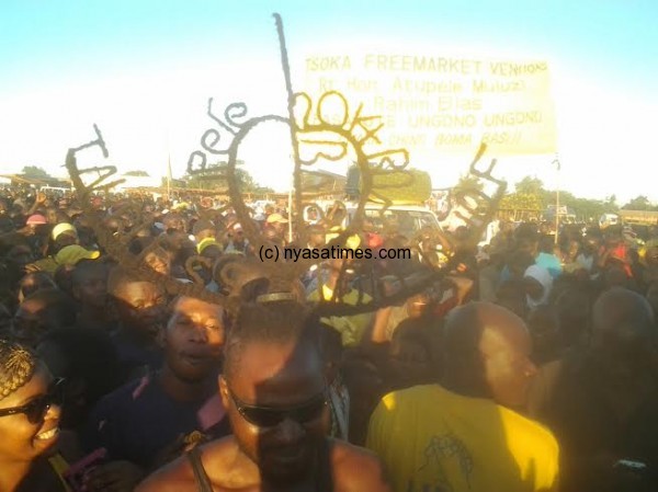 Crowds mobbed Atupele at Chinsapo