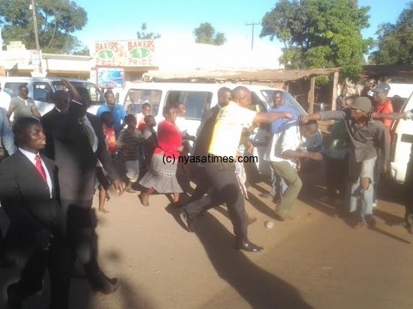 Atupele walk about in the streets of Lilongwe campaigning