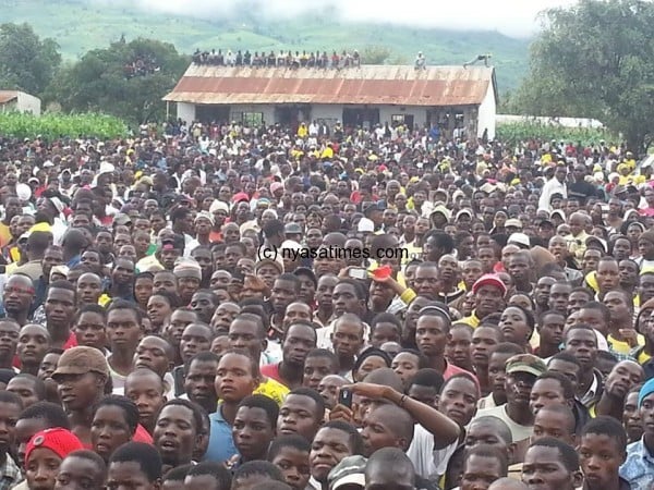 Some people had to climb on the roof to see the UDF president Atupele Muluzi in Zomba