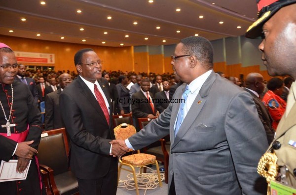 Chakwera with President Mutharika: There should be transparency