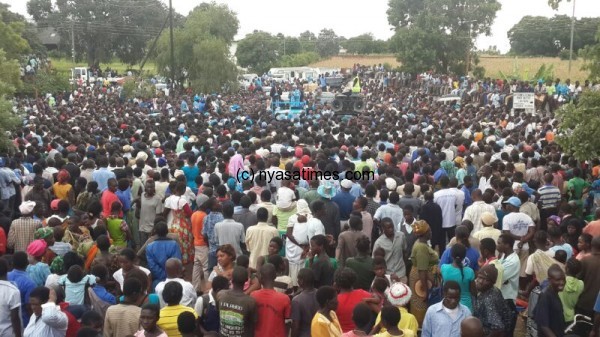 DPP supporters attending Mutharika and Chilima rally