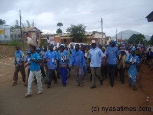 Zomba DPP  supporters who took to the streets