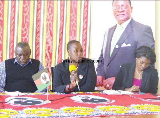 MCP gurus addressing a news conference