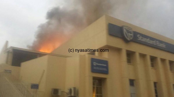 Smoke as Standard Bank burns