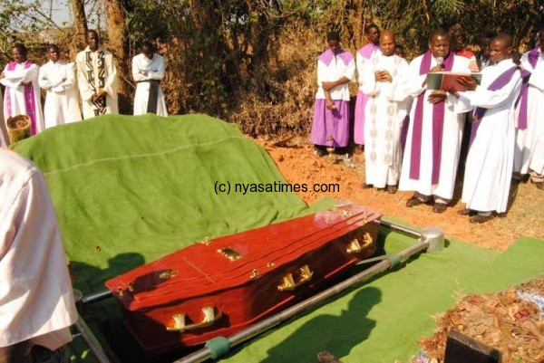 Fr Kunkeyani laid to rest