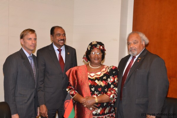 Global Fund Director Mark Dybul,  UN Aids Director Michel Sidibe, JB and Ambassador Eric Goosby of the Global Health Diplomacy