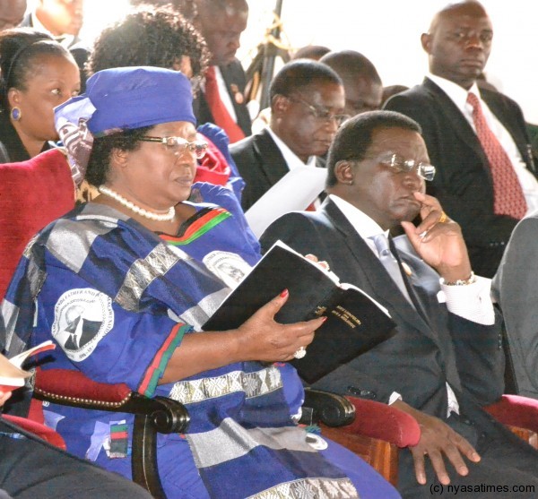 President Joyce Banda and First Gentleman , Richard Band retired Chief Justice at the Kamuzu Day celebrations