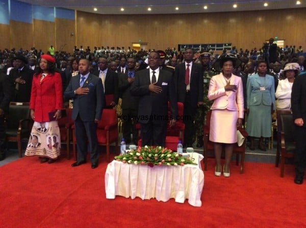 Mutharika and Chllima with dignitaries at the prayers