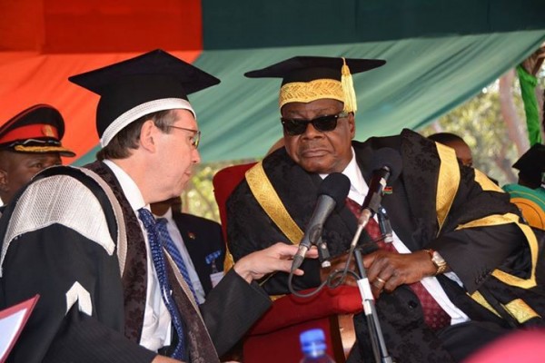 Mutharika with Mzuni vice chancellor