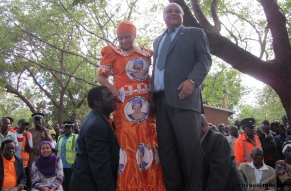 Mia and wife Abida on whistle stop at Mtowe school in Nsanje