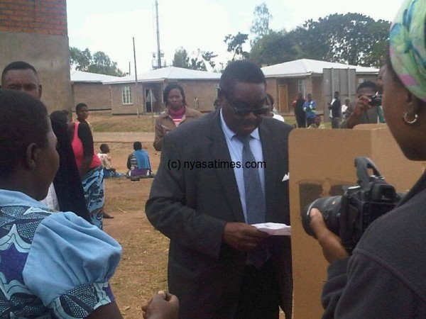 Mutharika voting