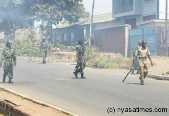 Police clashes with residents