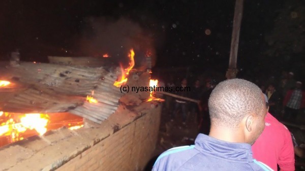 Tsoka Market up in flames