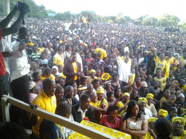 Atupele's Mangochi rally pull in crowds