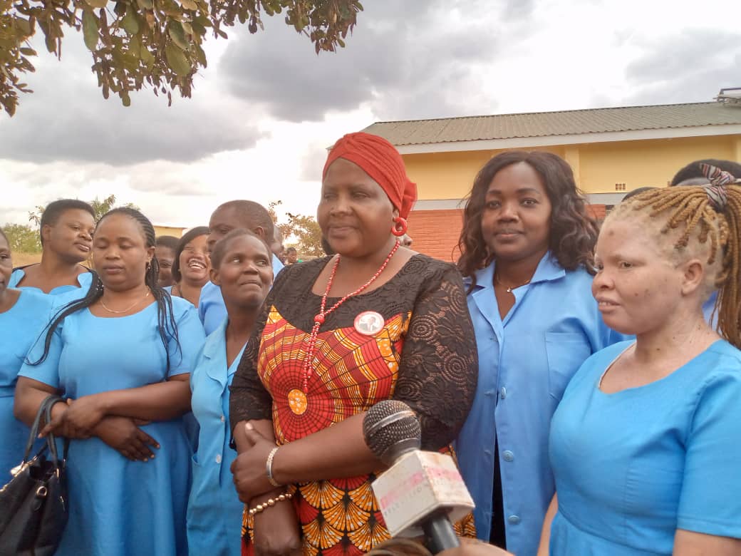 Tiyambaso kunyanyala ntchito, ogwira ntchito za umoyo muzipatala za boma awopseza mabwana awo