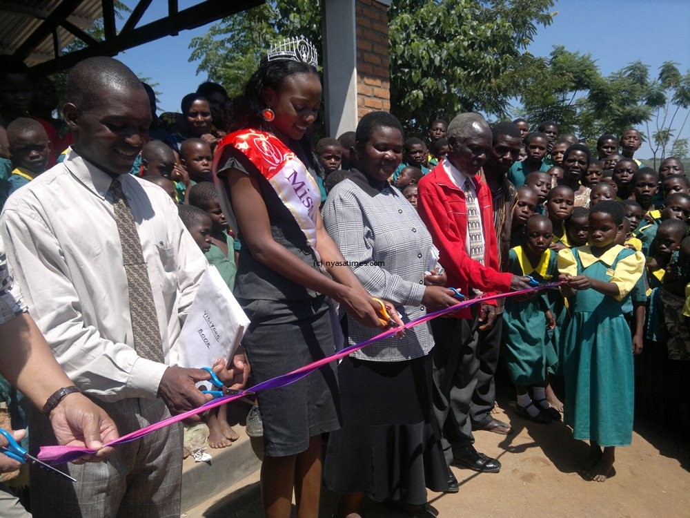 miss-malawi.jpg