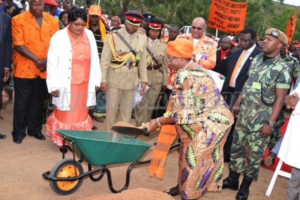 JB launching the public works initiative at Bangwe
