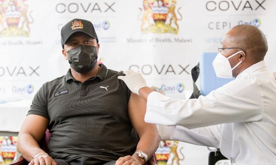 Chilima gets his jab, says Malawians should not listen to 'devil worshipers' on vaccine | Malawi Nyasa Times - Vimarsana News