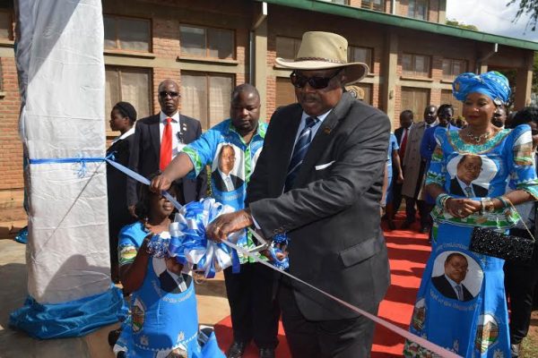 APM performs the official opening of Neno rural growth centre