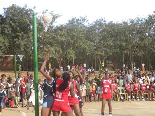 Banya makes a basket against Diamonds