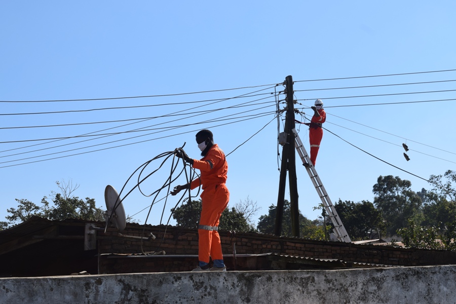 Malawi could face rolling blackouts amid Escom staff strike threat - Vimarsana News