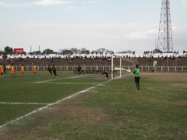 Epac goalie Owen Chaima is beaten by Kaliati's free kick