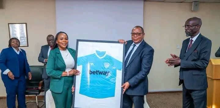 Bankers vow full backing as Partridge challenges Silver Strikers to keep winning - Malawi News | Breaking News, Politics, Business & Sports | Nyasa Times