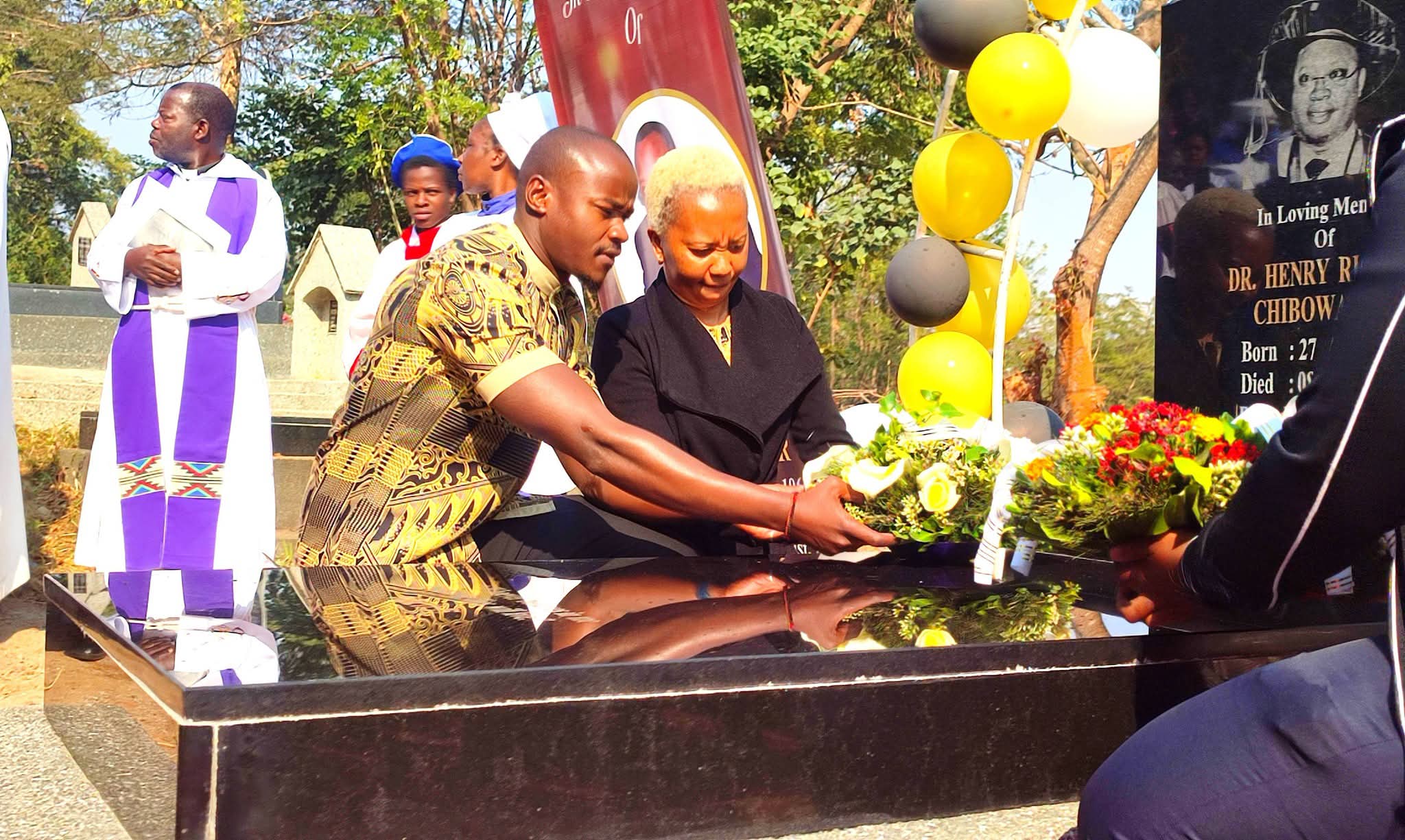 Malawi football pays tribute as Chibowa’s tombstone is unveiled