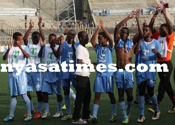 Hands up for Fisds players...Photo Jeromy Kadewere.J