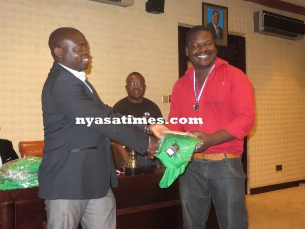 IM Chitumbo gets his prize