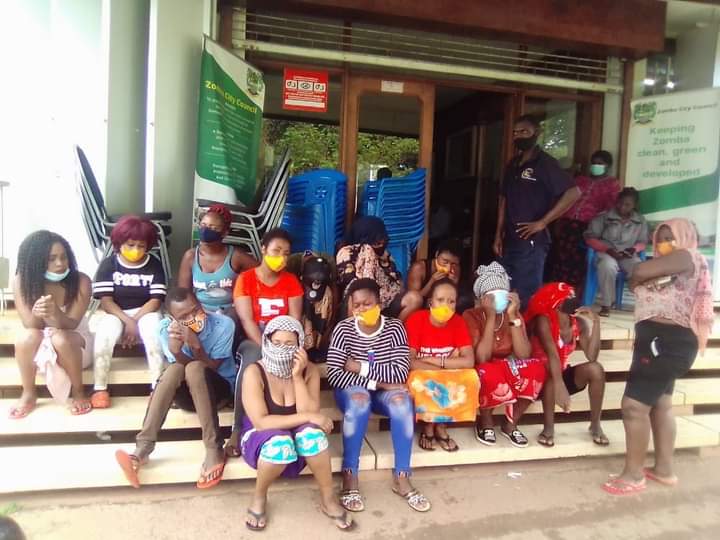 Sex workers protest Covid-19 curfew - Vimarsana News