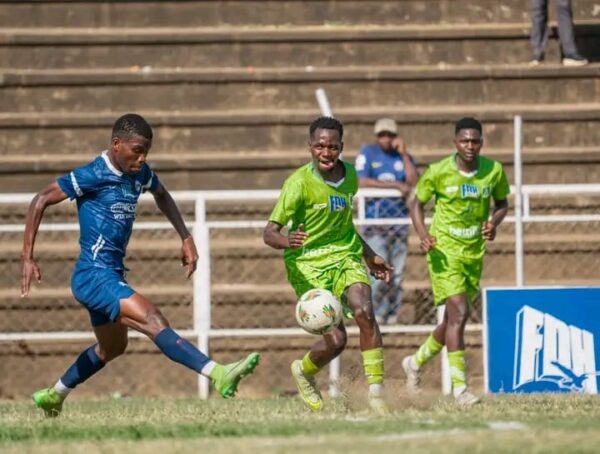 Wanderers cling to slender lead as Silver Strikers and Bullets close in