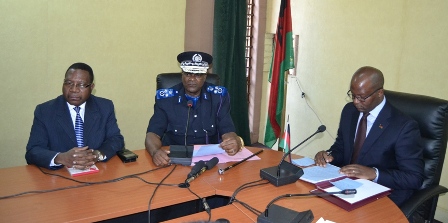Muluzi (right) and Inspector General of Police Leckson Kachama very sad with the incident and he promises to capture the suspects in few days -Pic. by Abel Ikiloni