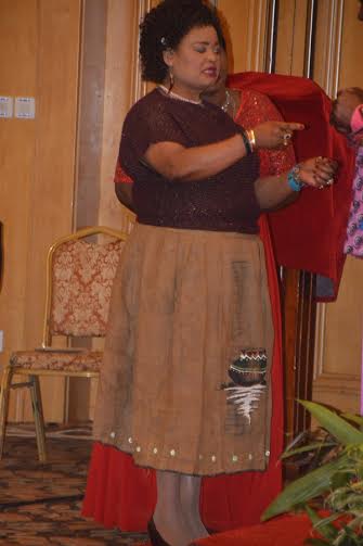 Kaliati stunning in unusual attire