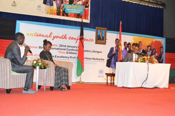 http://www.nyasatimes.com/wp-content/uploads/President-Peter-Chairs-the-the-Youth-Conference-at-BICC-C-Stanley-Makuti-600x399.jpg